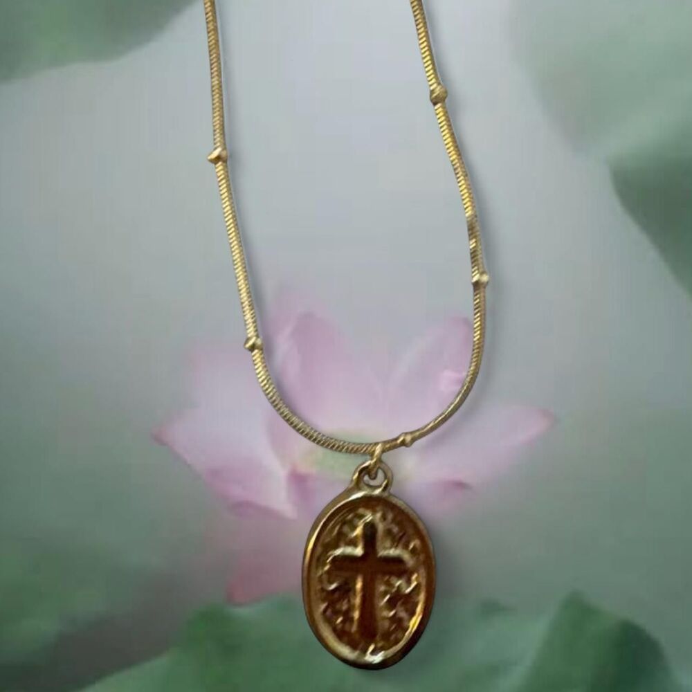 ꧁ᬊᬁ antique style 18k gold plated stainless steel cross necklace ᬊ᭄꧂